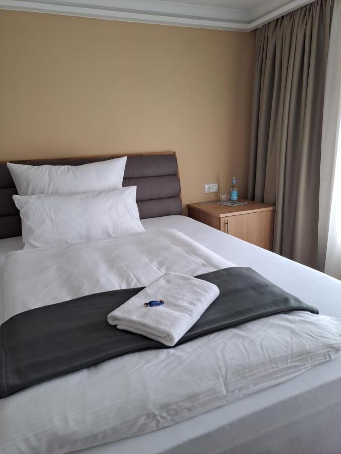 Hotel Rhin Inn Fehrbellin 외부 사진