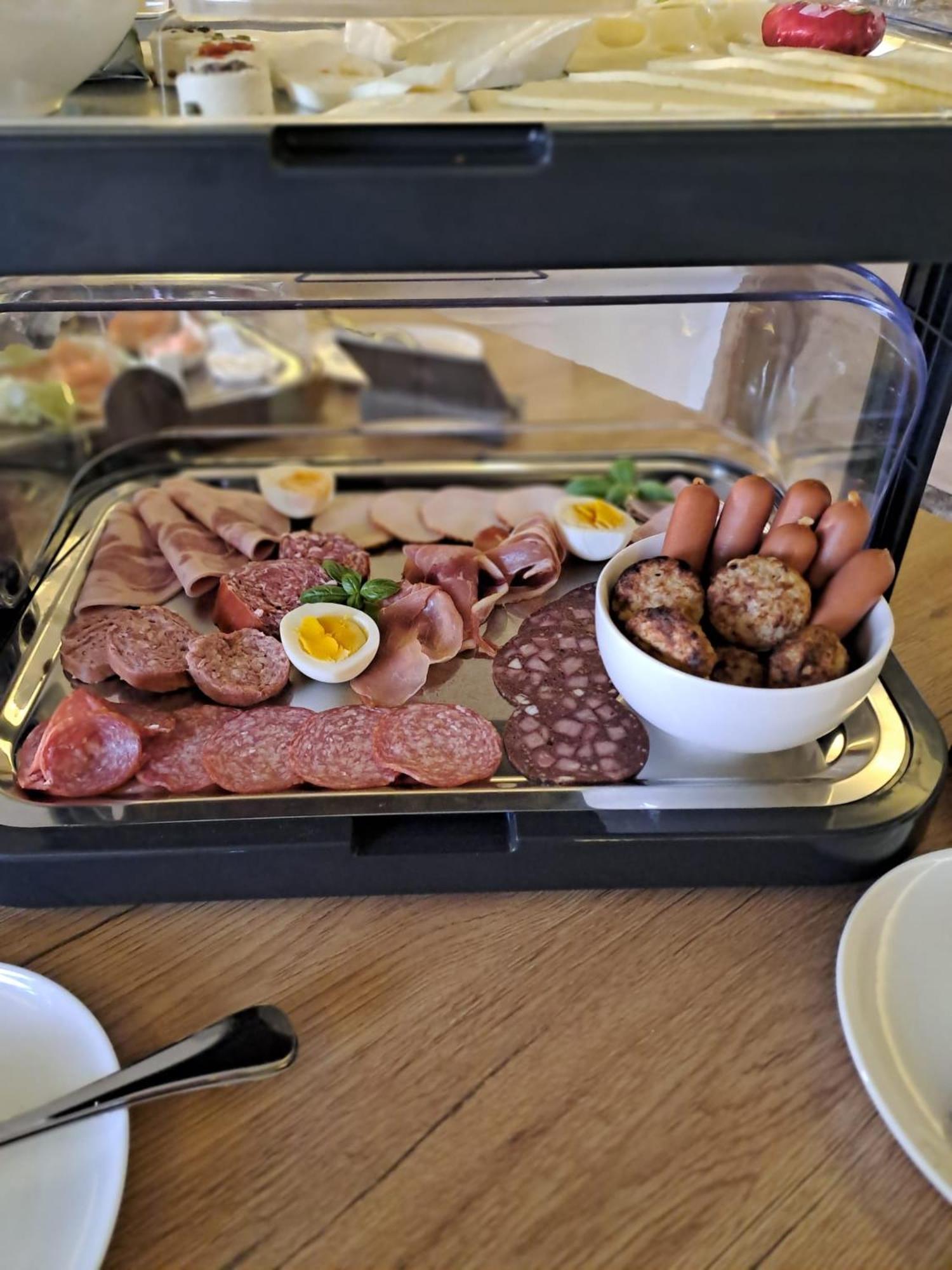 Hotel Rhin Inn Fehrbellin 외부 사진